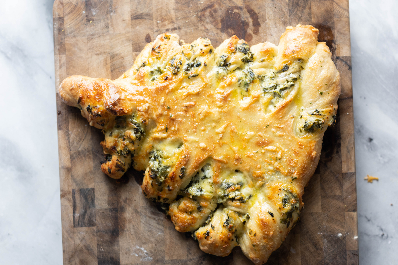 Christmas Tree Spinach Dip Breadsticks