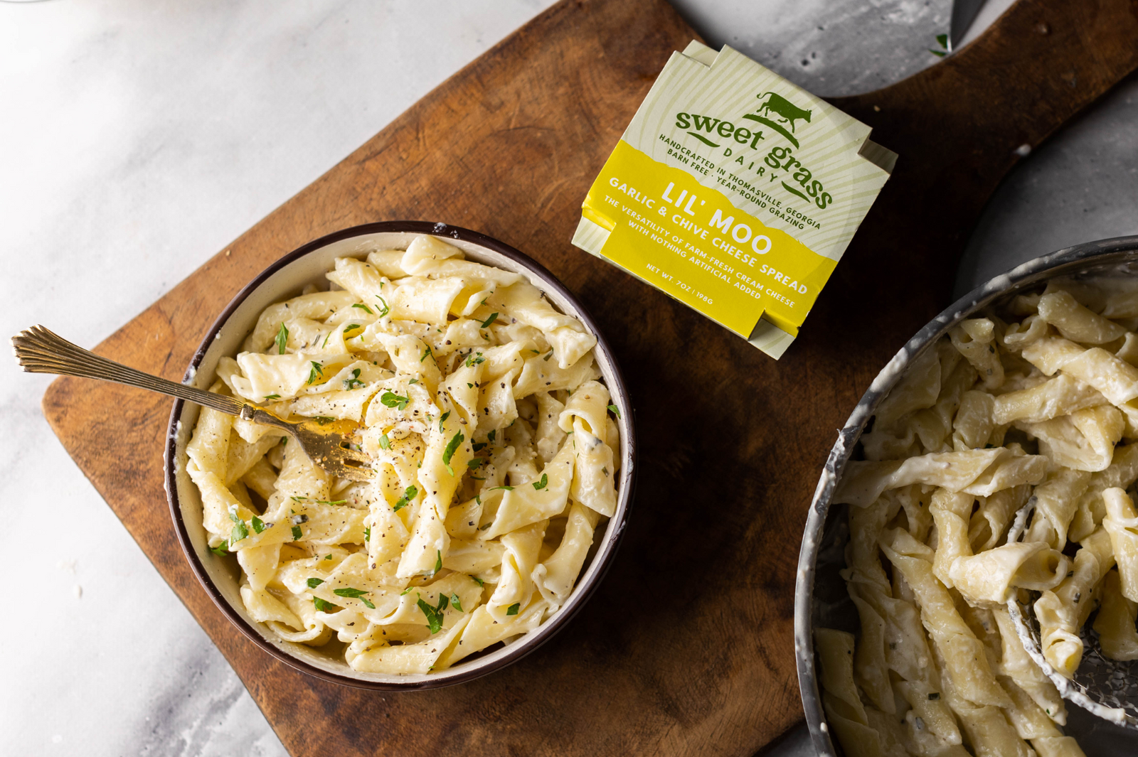 Creamy Lil' Moo Garlic & Chive Pasta